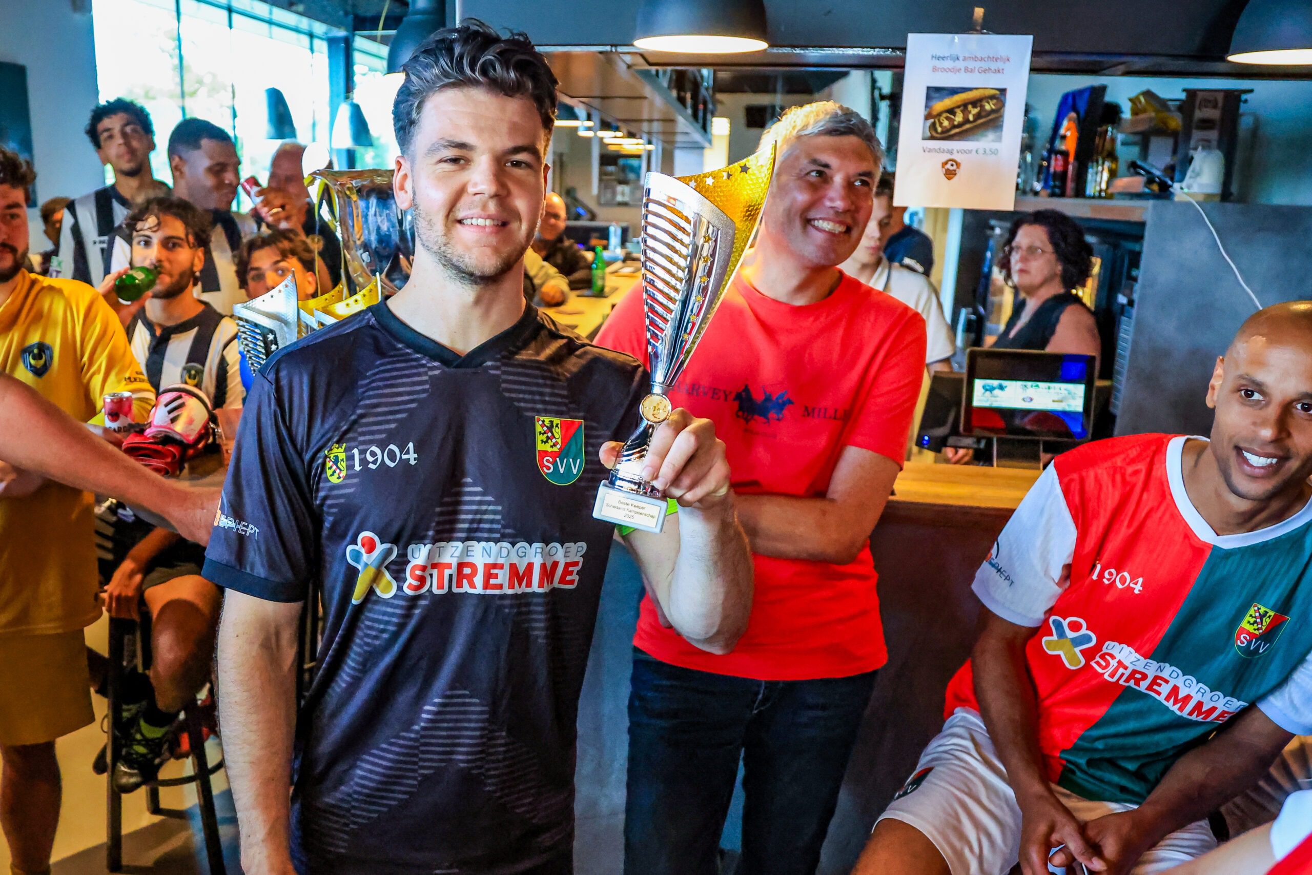 SK: individuele prijzen voor Dani Ruiz (Excelsior’20) en Alex van der Meer (SVV) (VIDEO) SK: individuele prijzen voor Dani Ruiz (Excelsior’20) en Alex van der Meer (SVV) (VIDEO)